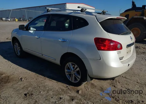 2015 Nissan Rogue Select S z USA, uszkodzony, nr VIN JN8AS5MT7FW663009